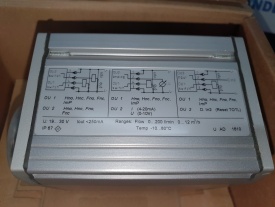 IFM SU9000  AD1610  SUR54HGBFRKG/W/US