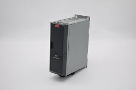 Danfoss FC-302  0,55 Kw  020225G307 