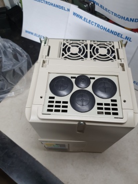 Omron Varispeed E7  7.5 kw 1R0935153800013 