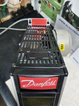 Danfoss VLT 5001   0,75 Kw 145135G022 