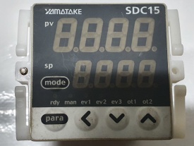 Yamatake SDC15  Temperature Controller  072826201